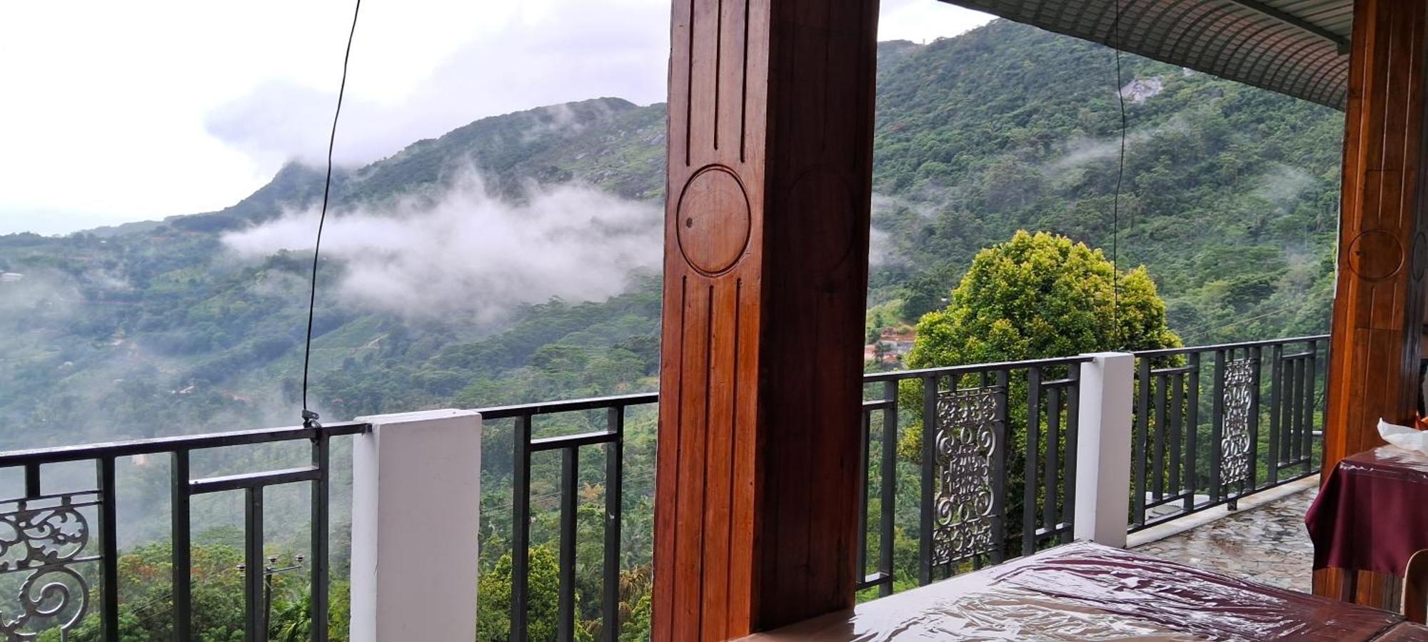 Handapanfall Holiday Resort Rakwana Ngoại thất bức ảnh